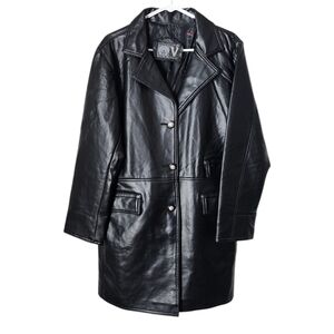 COLLECTION V x VINTAGE Leather Trench Medusa head logo buttons in black leather